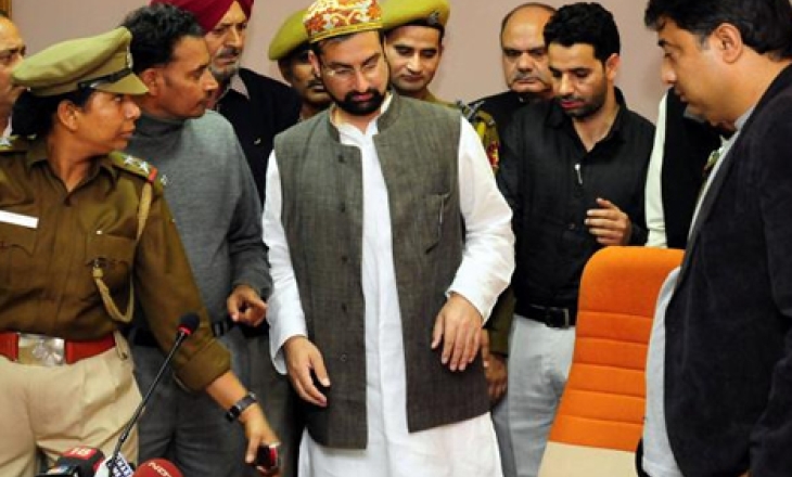Mirwaiz Umar Farooq Mirwaiz Umar Farooq